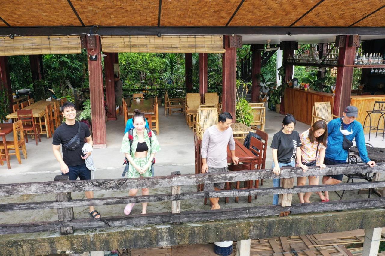 Ning Ning Guesthouse Muang Ngoi Exterior foto